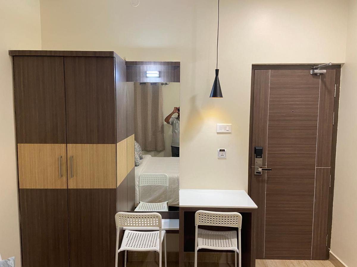 Le Shiv Executive Suite 泰尼 外观 照片