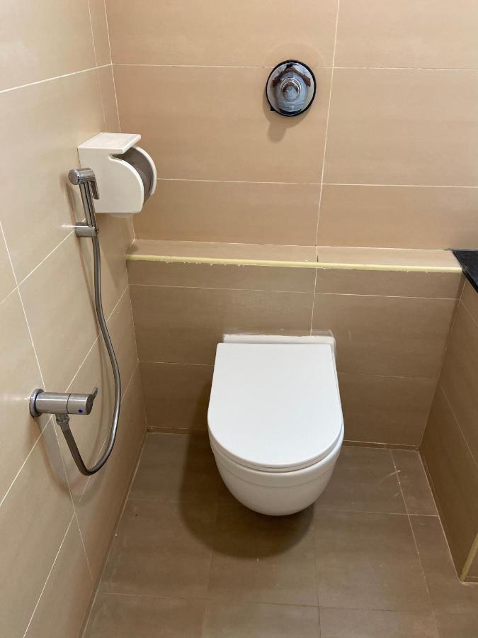 Le Shiv Executive Suite 泰尼 外观 照片